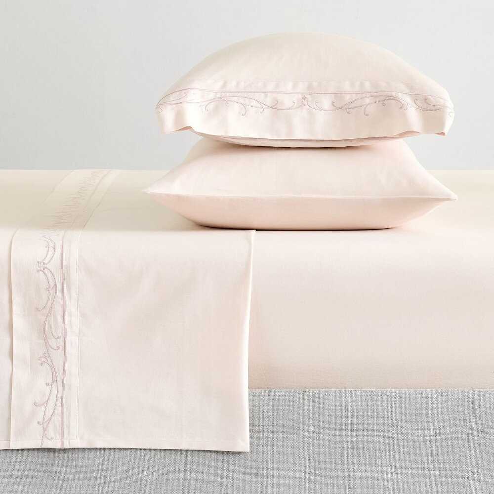 Pottery Barn Wicked Embroidered Sateen Sheet Set Pink Glinda California King NEW